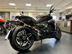 DUCATI XDIAVEL V4