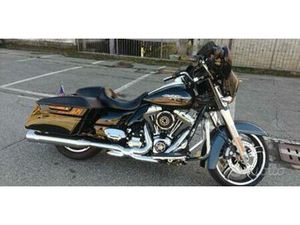 HARLEY-DAVIDSON TOURING STREET GLIDE - 2015