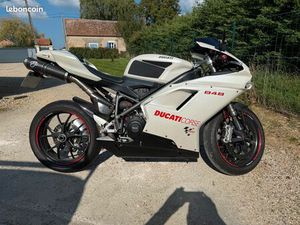 DUCATI 848