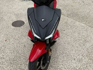 KYMCO SUPER 8R