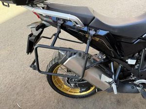 AFRICA TWINE ADVONTURE SPORT 1100 CC