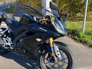 YAMAHA YZF-R 125