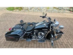 HARLEY-DAVIDSON ROAD KING