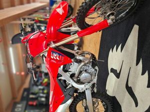 HONDA CRF 300R 2026 CRF 300 R
