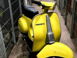 VESPA 50 SPECIAL