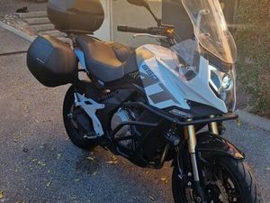 CF MOTO 650 MT BRIDÉE A2