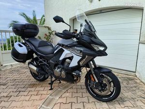 KAWASAKY VERSYS 1000 SE GRAND TOURER GARANTIE MAI 2026