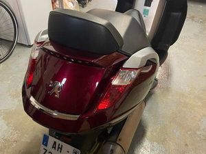 SCOOTER PEUGEOT