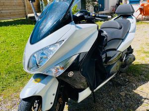 YAMAHA TMAX 500 – 2012 – 45 700 KM – SUPER ÉQUIPÉ