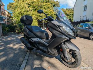 ? KYMCO DOWNTOWN 125I EXCLUSIVE ABS EURO 4 – 2019 – 10 089 KM – 3 500 2 900