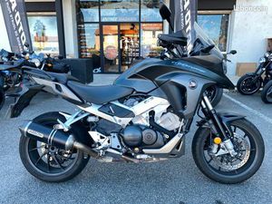 HONDA VFR 800 X CROSSRUNNER 2015