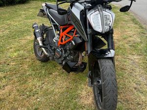 KTM DUKE 125 2021
