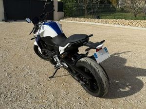 BMW F900R