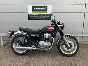 KAWASAKI W800