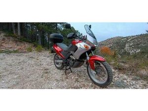 APRILIA - PEGASO 650 IE