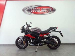 TRIUMPH - STREET TRIPLE R