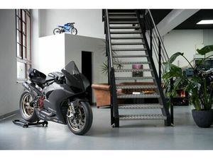 DUCATI PANIGALE V2 RACE | TGP RENNSTRECKE |