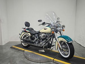 2009 SOFTAIL® DELUXE