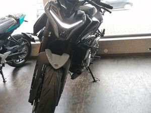 CFMOTO 675 NK VORFÜHRER