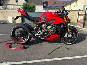 DUCATI STREETFIGHTER V4S FULL