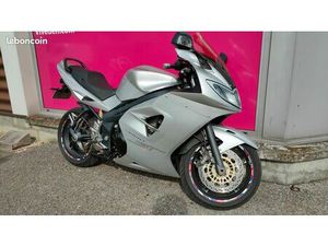 TRIUMPH SPRINT ST