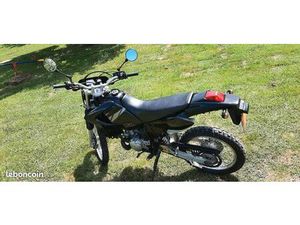 AV YAMAHA DTR125 EN TBE DE 2006 EN 2TEMPS