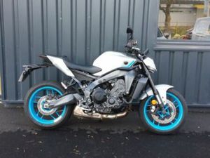 YAMAHA MT-09 2025 850 CM3 | MOTO ROADSTER | 424 KM | GRIS | 22100 QUEVERT