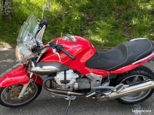 MOTO GUZZI V850 BREVA