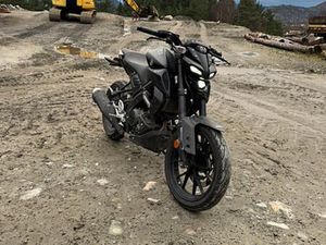 YAMAHA MT-125