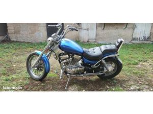 SUZUKI 1400 INTRUDER TRÈS FAIBLE KILOMÉTRAGE