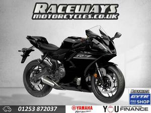 NEW YAMAHA YZF-R7 FOR SALE IN FLEETWOOD
