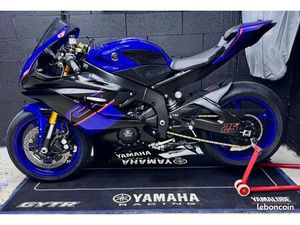 YAMAHA R6 - 2019