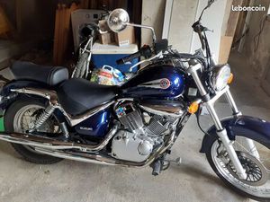 MOTO 125 SUIVI INTRUDER