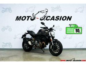 DUCATI - MONSTER 821