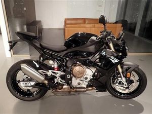 BMW S 1000 R PREMIUM SELECTION !