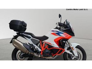 VENDO KTM 1290 SUPER ADVENTURE R (2022 - 25) USATA A SAN MARTINO IN STRADA (CODICE 9877622) - MOTO.IT