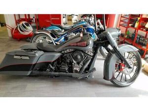 HARLEY DAVIDSON ROAD KING BAGGER CUSTOM BIKE