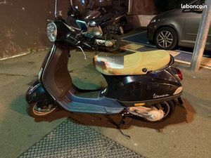 VESPA LX 50