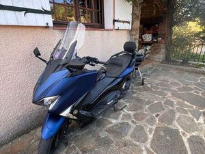 TMAX DX TOUTES OPTIONS