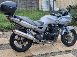 MOTO KAWASAKI ZRS750