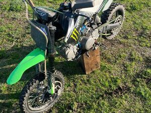 DIRT YCF R START 2010