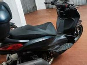 PIAGGIO BEVERLY 400 - 2023