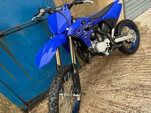 85 YZ 2022