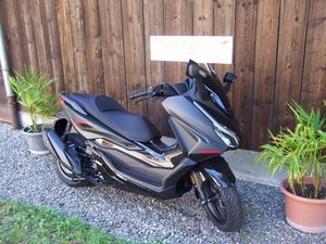 HONDA NSS 350 FORZA SPECIAL EDITION, SCOOTER, IMMATRICULATION D’UN JOUR, CHF 6'990.-