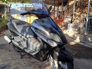 YAMAHA MAGESTY 180 ГР. БЛАГОЕВГРАД ИДЕАЛЕН ЦЕНТЪР