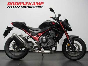 HONDA CB 750 HORNET ZWART