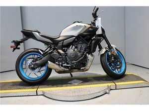 2025 YAMAHA MT-07
