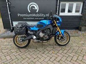 YAMAHA XSR 900 ABS BLAUW
