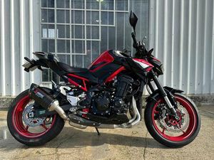 KAWASAKI Z900 PERFORMANCE 2024 CASTELO (SESIMBRA)