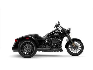 2025 HARLEY-DAVIDSON FREEWHEELER FLRT